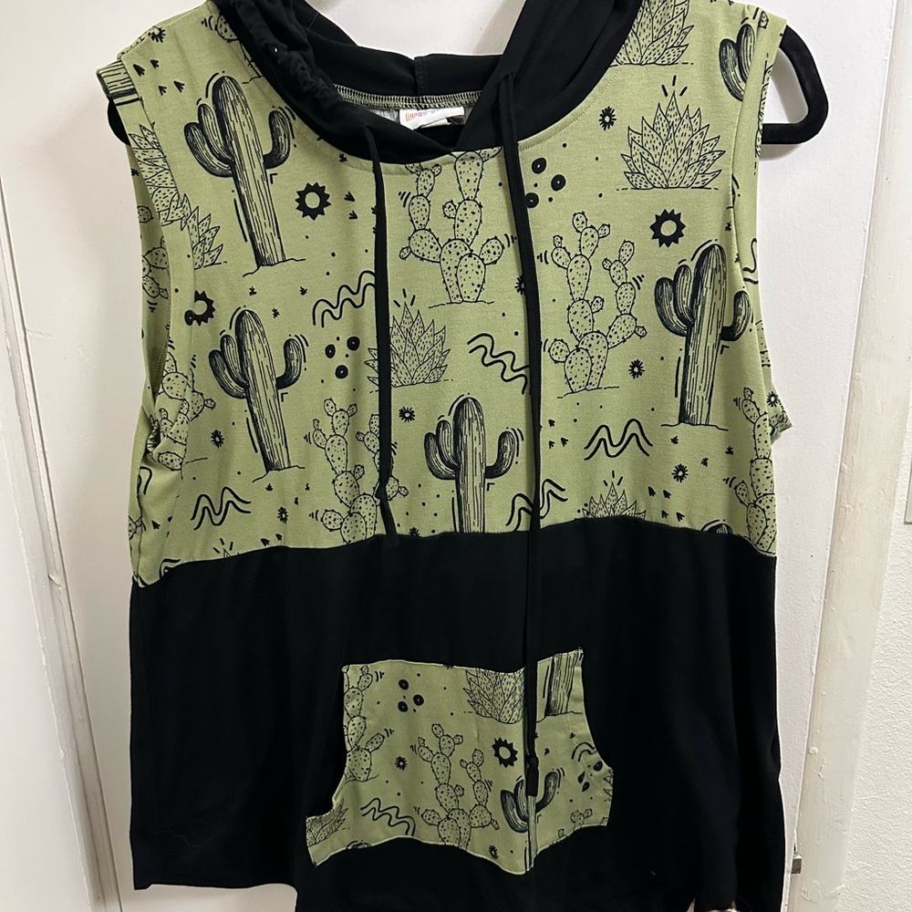 LuLaRoe Green Cactus Hoodie Relaxed Fit